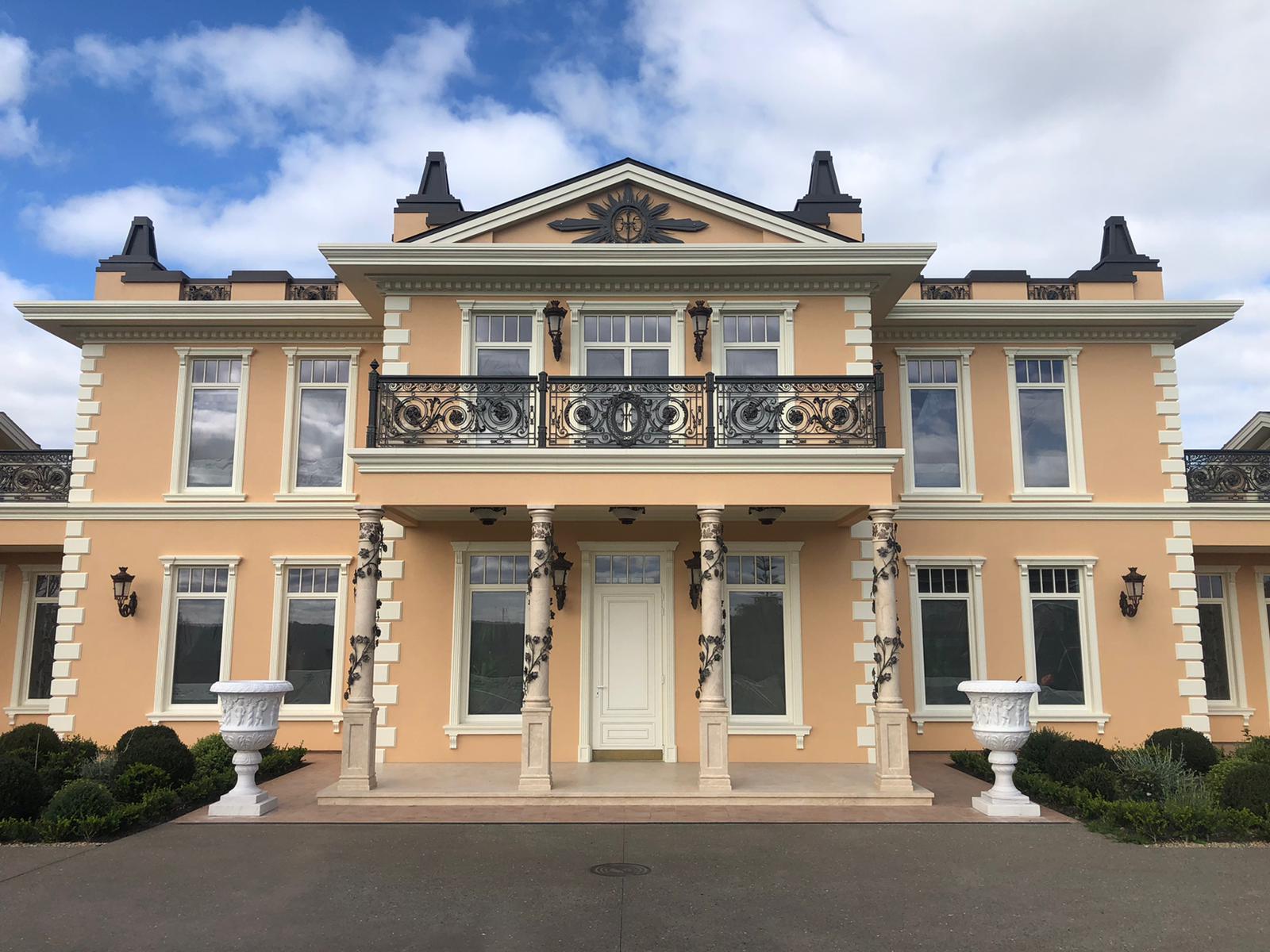 e7c877c5-14e4-4067-abee-08226ef089d5